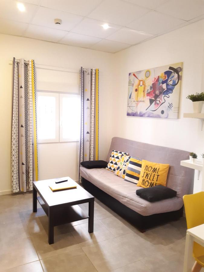 The Yellow Corner Apartment Alicante Esterno foto